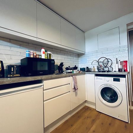 פוטרס בר Private 2 Bed Guest House - Van Parking, M25 & A1 Connections מראה חיצוני תמונה